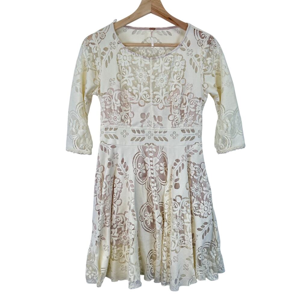 Free People Dress Womens 8 Mini Cream 3/4 Sleeve Floral Lace Cut Out Feminine‎
